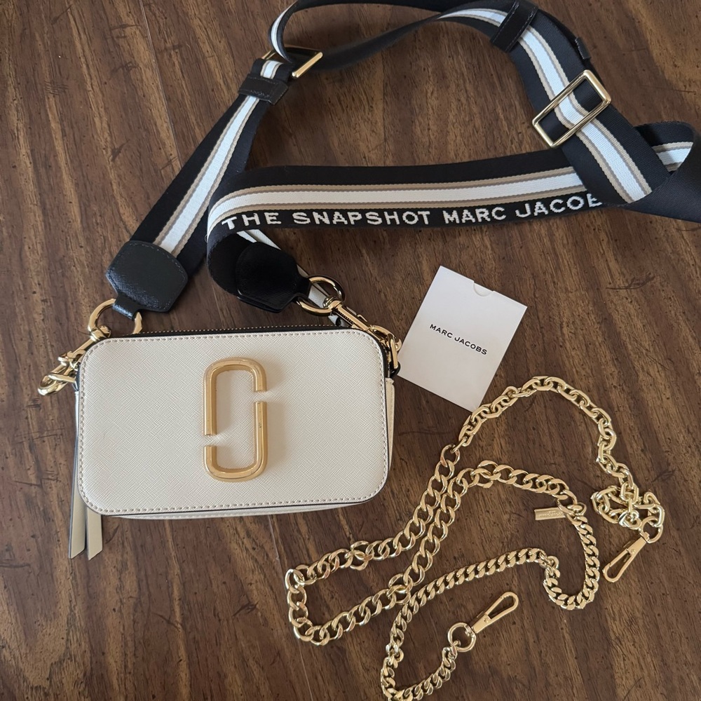 MARC JACOBS The Snapshot Bag